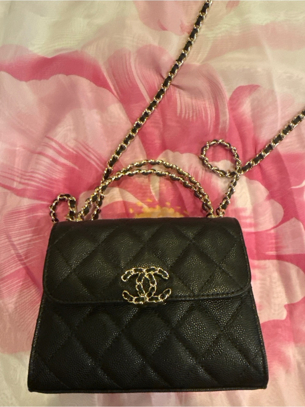 Black Quilted Leather Shoulder Bag with Chain Strap